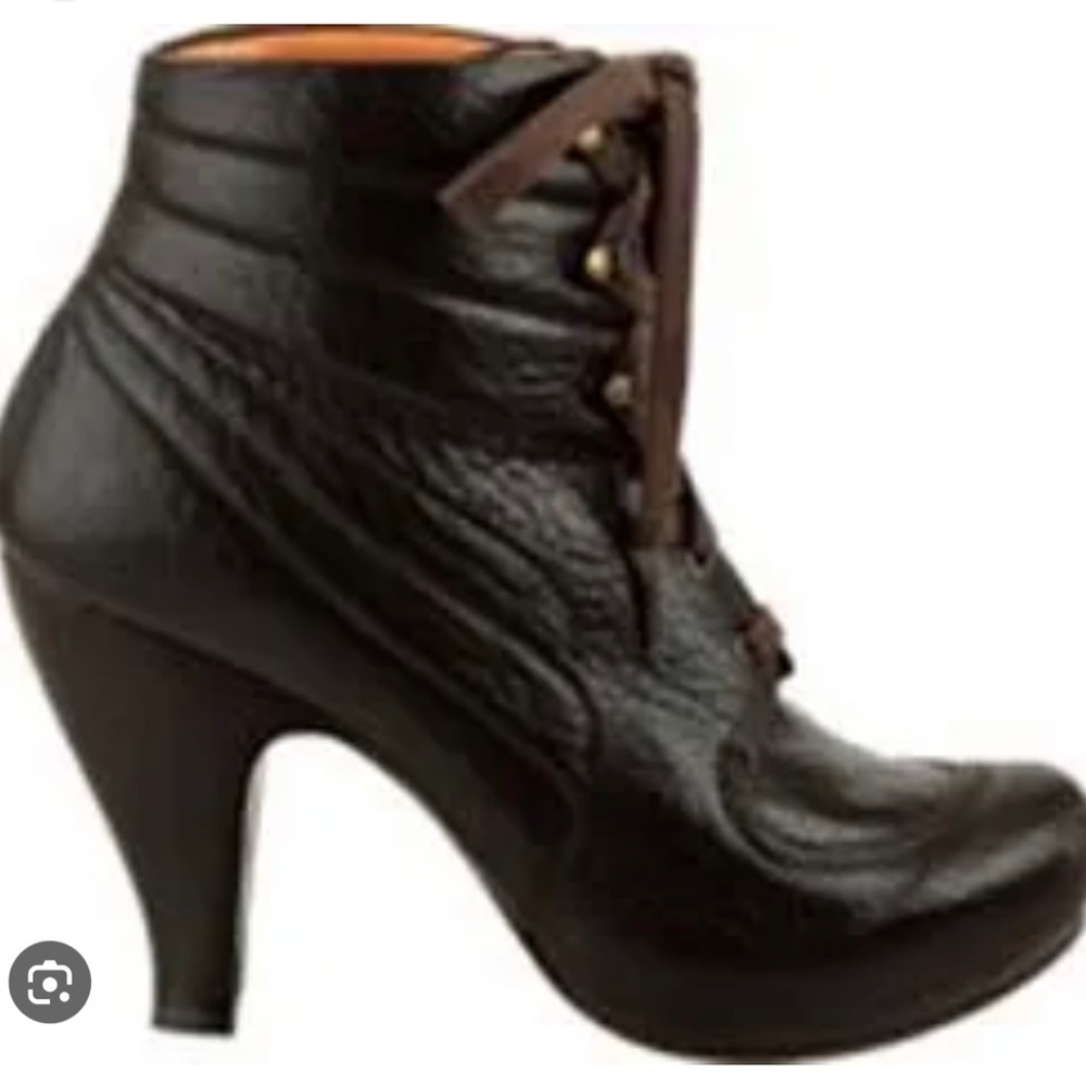 Chie Mihara Leather Booties